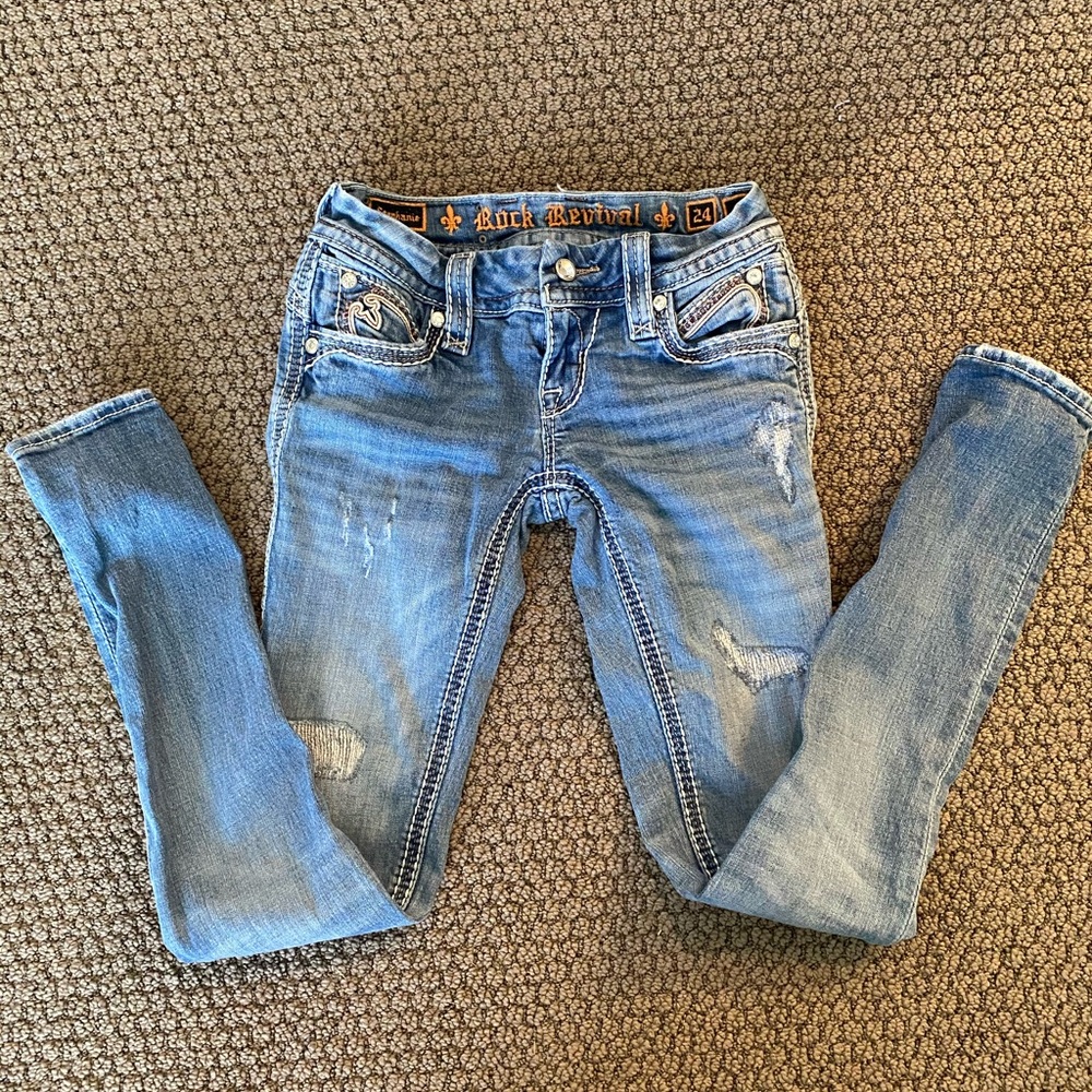 Rock Revival distressed skinny jeans size 24